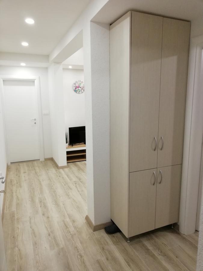 Apartmani Beljkas ティヴァト エクステリア 写真